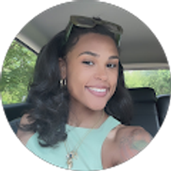 Profile photo of Chelsea Johnson