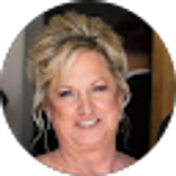 Profile photo of Kelli Beaudreau