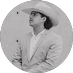 Profile photo of Paul Miranda