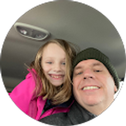 Profile photo of Shawn Hennessy