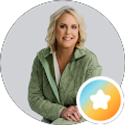 Profile photo of Judy Hallamore