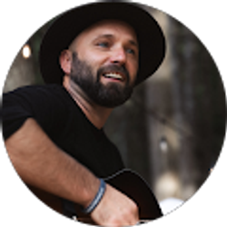 Profile photo of Oleg Vasyuk