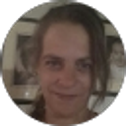 Profile photo of Lisa Kennedy