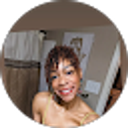 Profile photo of Chelsey Hammond