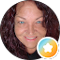 Profile photo of April Hunter