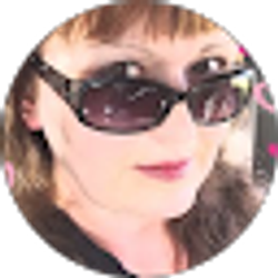 Profile photo of Julie Cox