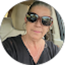 Profile photo of Melissa Rogalski