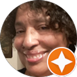 Profile photo of Lisa Perry