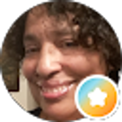Profile photo of Lisa Perry