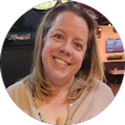 Profile photo of Angie Wentz