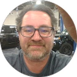 Profile photo of Andy Wolf