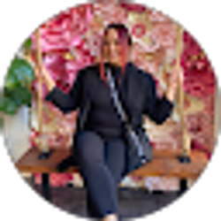 Profile photo of Lyzette Purisima