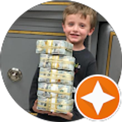 Profile photo of Kim Weeks