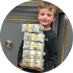 Profile photo of Kim Weeks