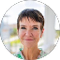 Profile photo of Cynthia Frank
