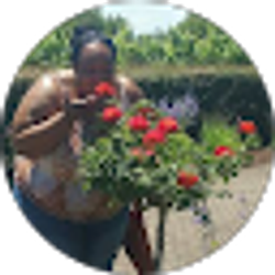 Profile photo of Carmen Easley