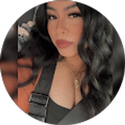 Profile photo of Stephanie Hernandez-Lopez