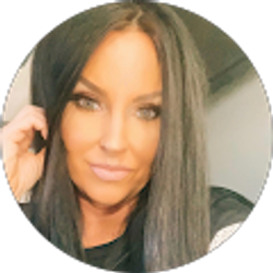 Profile photo of Tera Eisenhauer