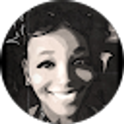 Profile photo of Mae Love