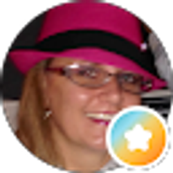 Profile photo of Holly Happ