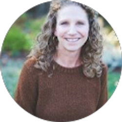 Profile photo of Roxanne Harrison