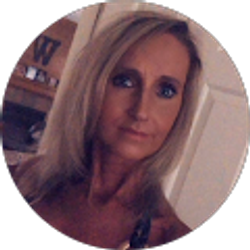 Profile photo of Jennifer Warlick