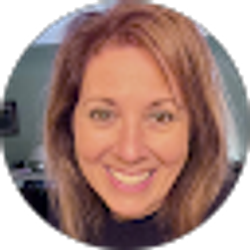 Profile photo of Michelle Draus