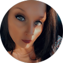 Profile photo of Amber Davis
