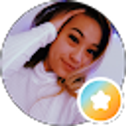Profile photo of Jasmine Vue