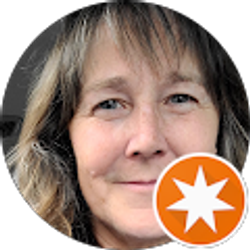 Profile photo of Laurie Sallee