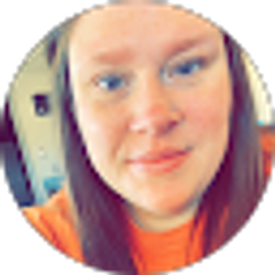 Profile photo of Carolyn Huff