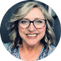 Profile photo of Jennifer Minor