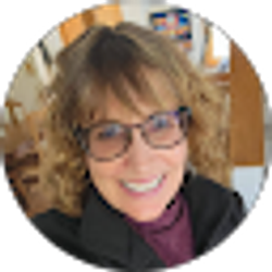 Profile photo of Dawn Miller