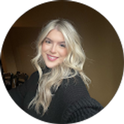 Profile photo of clarissa torres