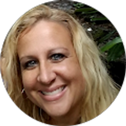 Profile photo of Heather Rozier