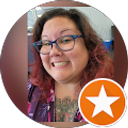 Profile photo of Ashley Jensen