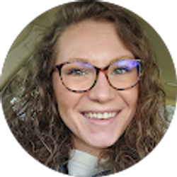 Profile photo of Linley Ennen