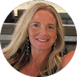 Profile photo of Ashley Raby