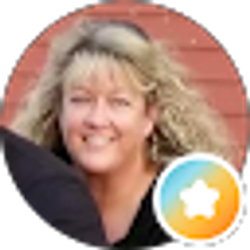 Profile photo of Vivian Kastner