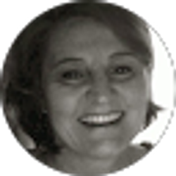Profile photo of Lynne Koles
