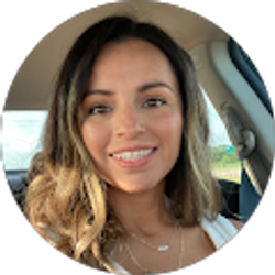 Profile photo of Karen Zambrano