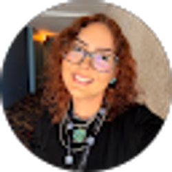 Profile photo of Kayla McMullin