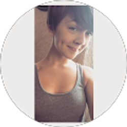 Profile photo of Sierra Damon