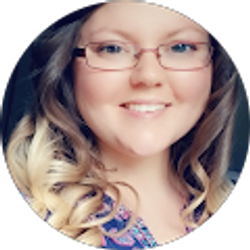 Profile photo of Carolyn Escalante