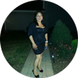 Profile photo of Lorena Garcia