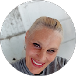 Profile photo of ashley