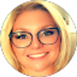 Profile photo of Jeannette Lange