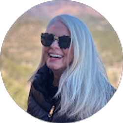 Profile photo of Elizabeth Hastings