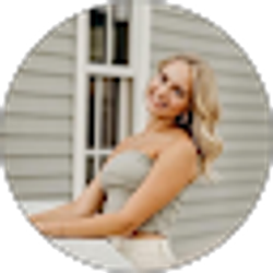 Profile photo of Lydia Hess