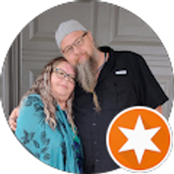 Profile photo of Knuckles Carlile